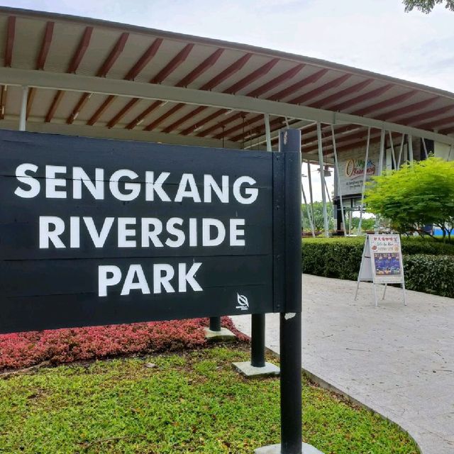 Cafe at Sengkang Riverside Park