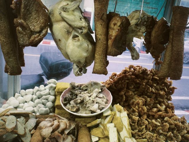 ร้านเย็นตาโฟหัวกุ้งทอด ความอร่อยกว่า50ปีในภูเก็ต 