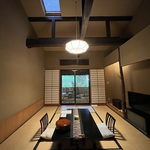 伊豆高原の隠れ宿『花の雲』