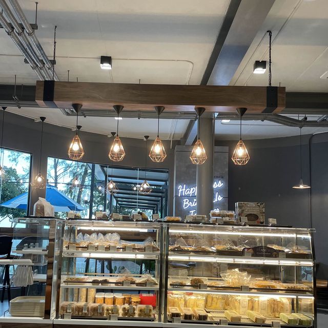 ร้านคาเฟ่ B A K E & B R E W ☕️🥐
