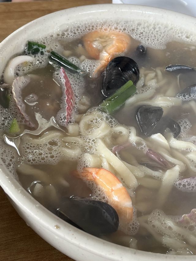 서해 바다를 보며 먹는 해물 칼국수의 맛이란...✨ 대부도 대갓집 해물왕창칼국수