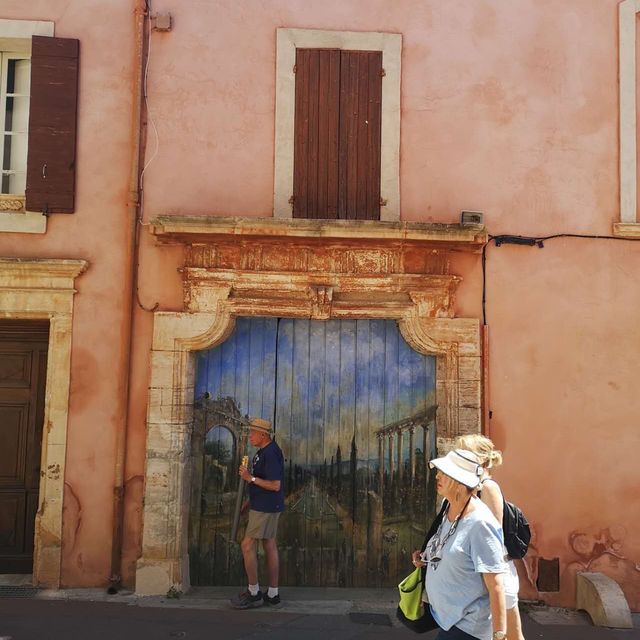 Roussillon Village 