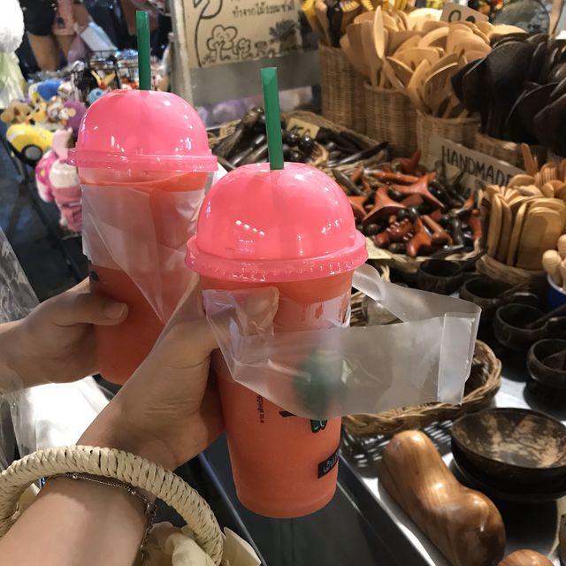 방콕 야시장 ‘아시아티크’