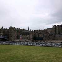 Edinburgh Castle And The City