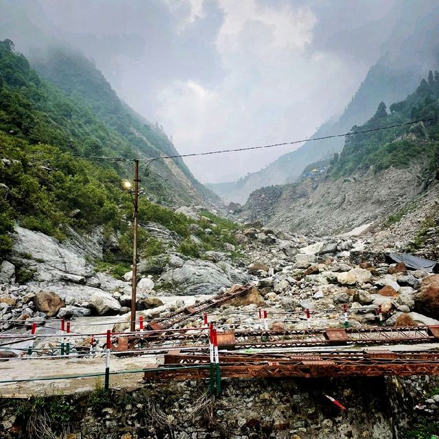 A Snowy Town In Kedarnath