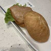Tsui Wah, The Heeren