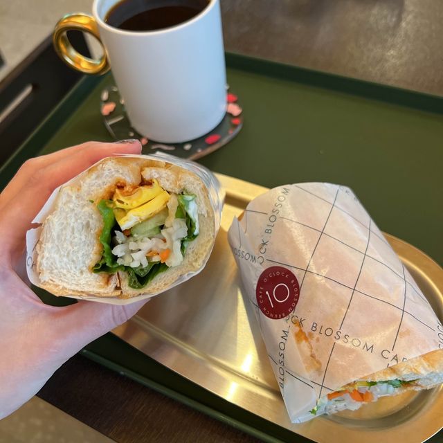韓国/ソウル【仁寺洞】韓屋で楽しむベトナム料理バインミー🥪💕