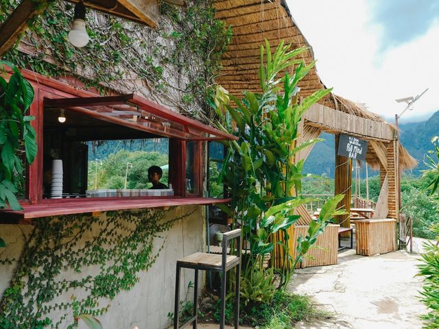 Pull Mind Cafe ร้านกาแฟ ราคาหลักสิบ วิวหลักล้าน 