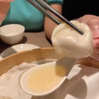 《樂天皇朝出色小籠包》