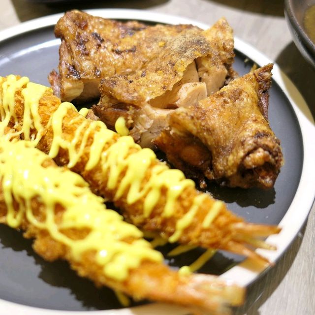 貓奴必來!新店咖哩—迎食流咖哩/蓋飯/歐姆蛋，平價美味，免費加醬加飯一次