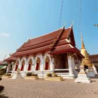 วัดบางพรหม วัดงามริมน้ำ
