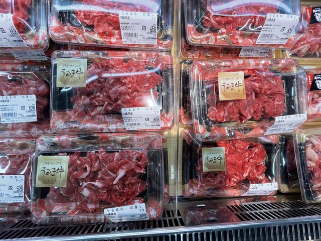 沖縄県　うるま市の『うるマルシェ』で休憩