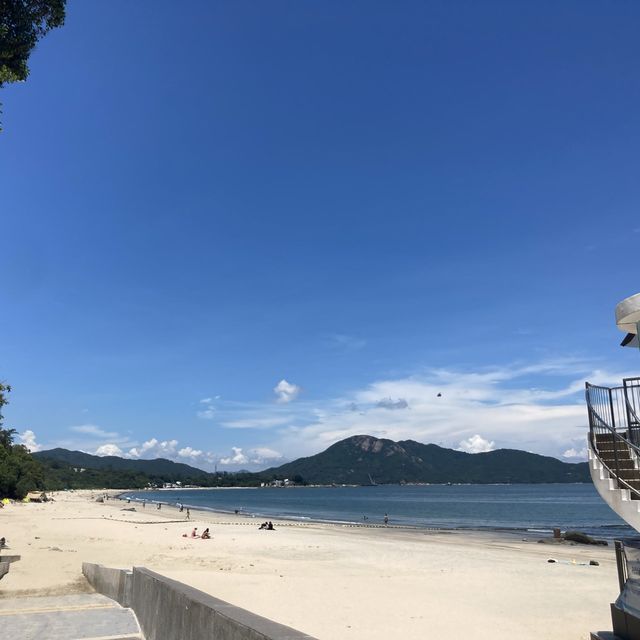 Cheung Sha Beach — The Longest Beach in Hong Kong (and one of the most beautiful)  