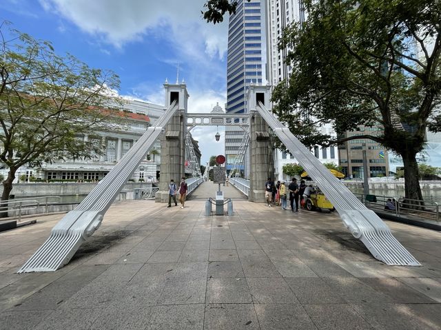 Nature scenes along Singapore River