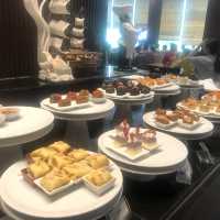 Lunchtime at The Brasserie@Holiday inn Silom