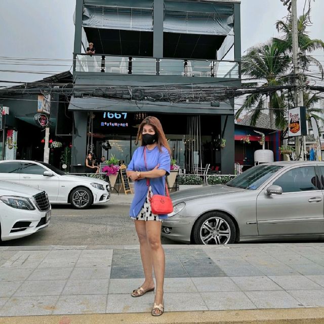 ชายหาดพัทยาหรือว่าไมอามี่