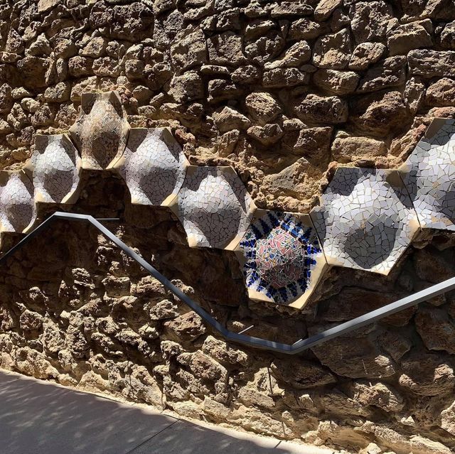 Park Guell ไม่ได้จองมา ไม่ได้เข้าด้านในนะ