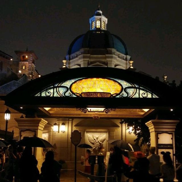 東京ディズニーシーの大人気アトラクション・ソアリン