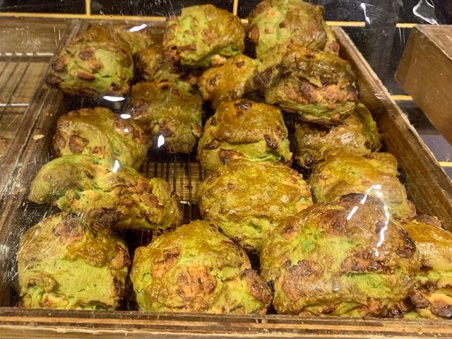 《不能用文字形容的牛角包》🥐