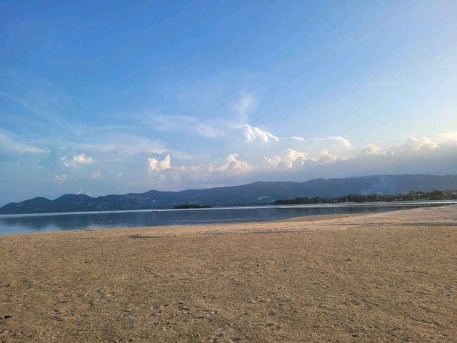 White Sand Beach in Chaweng, Samui