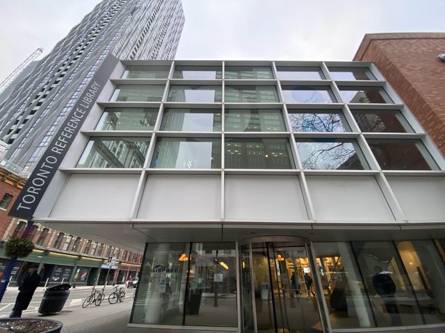 Toronto Public Library 789 Yonge Street