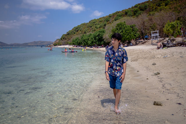 เกาะขาม | สัตหีบ น้ำทะเลใสหาดทรายนุ่ม
