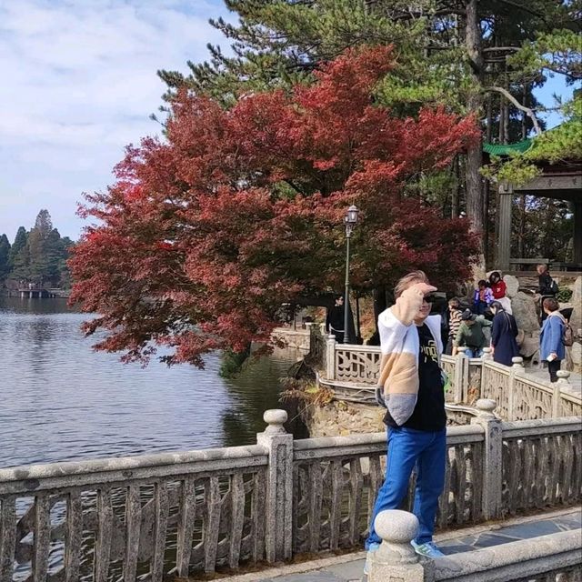 K Drama view at Ruqin Lake 