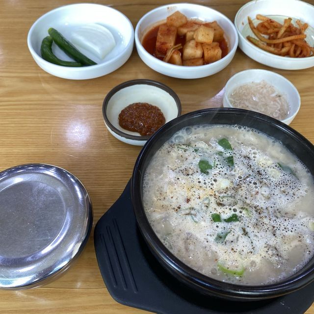 한국인은 국밥이죠