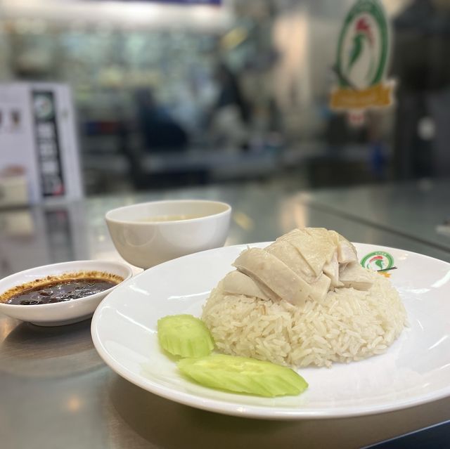 尖沙咀水門雞飯！係曼谷既味道呀😋