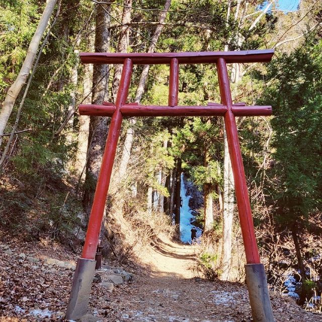 【山梨】母の白滝神社