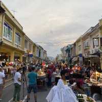 ชิมชอปเพลินที่ถนนคนเดินภูเก็ต