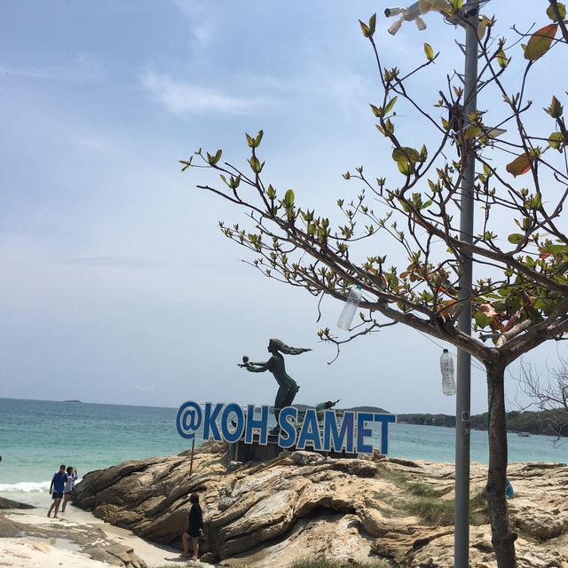 Koh Samet with family