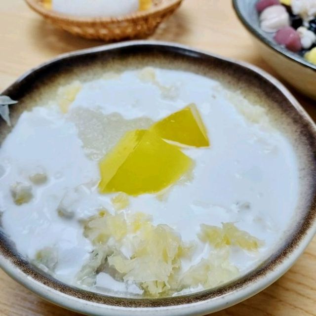 周六日限定貓山皇糯米糍