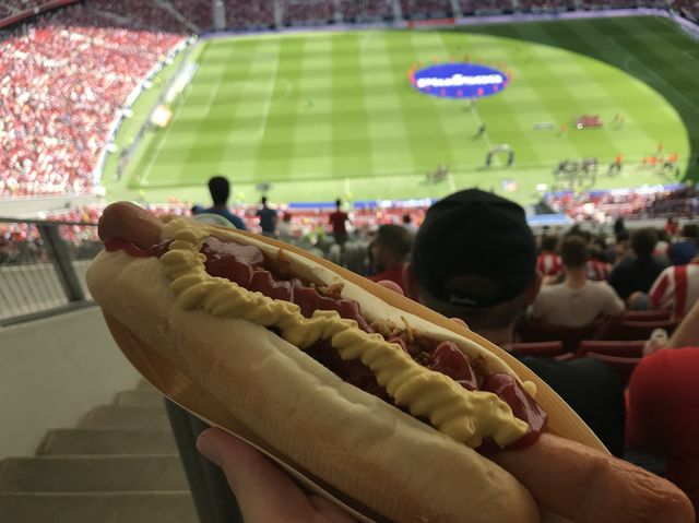 スペイン🇪🇸 サッカーの強豪アトレティコ・マドリードの本拠地をご紹介