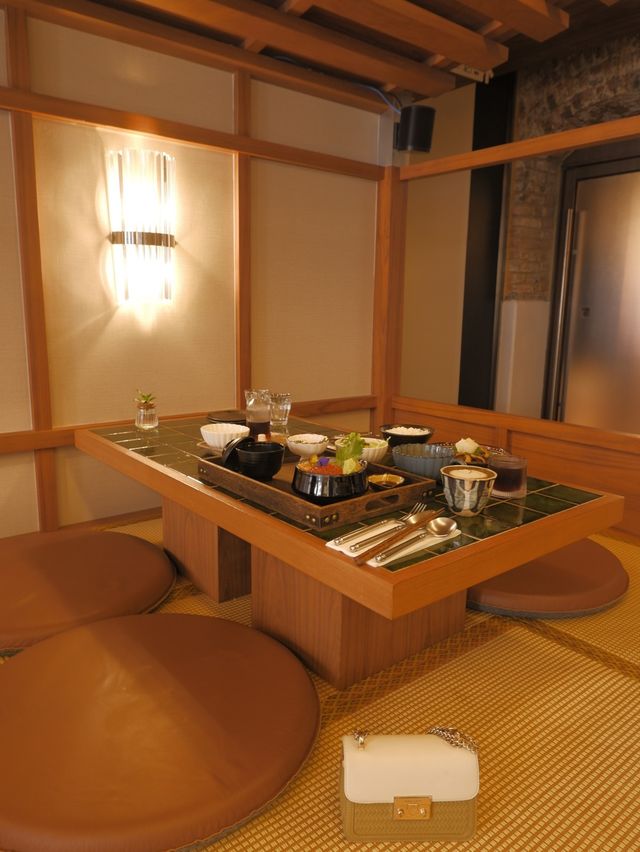 活化唐樓上的榻榻米居酒屋