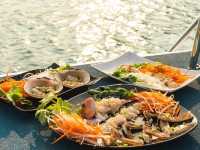 🚣🏻‍♀️ ทริปล่องเรือรอบเกาะล้าน คนละ 666฿