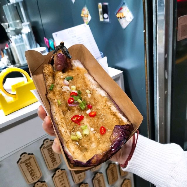 太安楼附近新开的串烧店