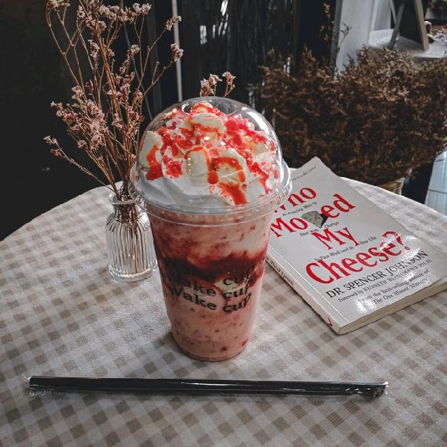 ☕ WAKE CUP CAFÉ ☕