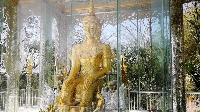 Thai mountain temple