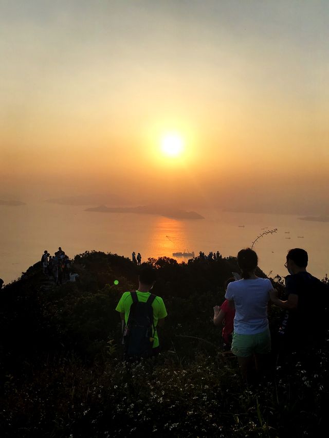 🤩從西高山遠眺維港全景🌇