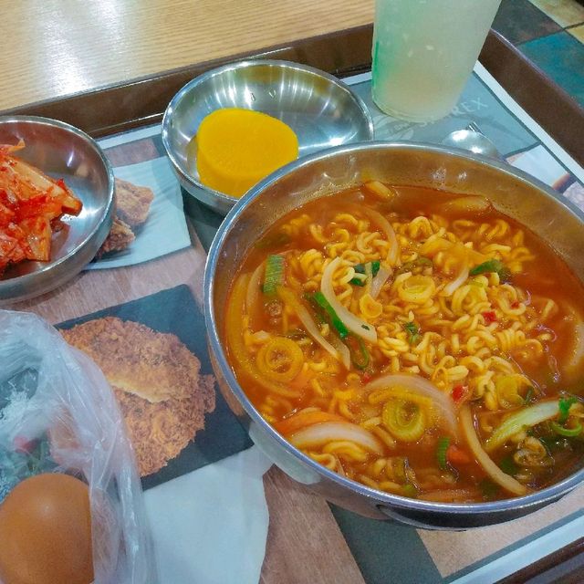 동대문 한옥 테마 찜질방, 스파렉스