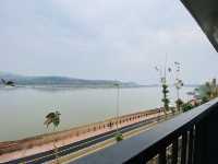 โรงแรมเล็กๆในเชียงของติดริมแม่น้ำโขง