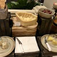 The Dining room at Grand Hyatt Erawan