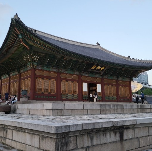 서울 중심지에 고궁피크닉_덕수궁 피크닉