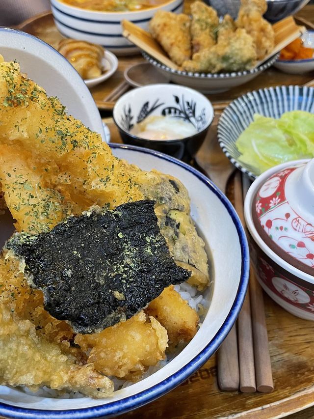 튀김옷이 지대로인 텐동집👍🏻❤️ 튀김옷이 지대로인 텐동집👍🏻❤️