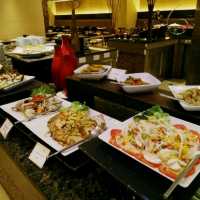 The Square โนโวเทลบางนา ละลานตาบุฟเฟต์มื้อเย็น