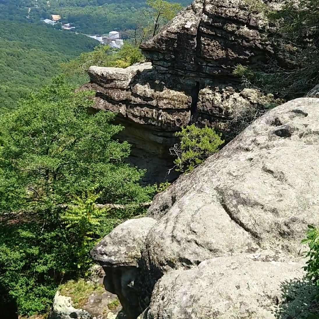 rock yang menyenangkan