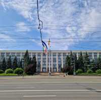 Triumphal arch in Chisinau 