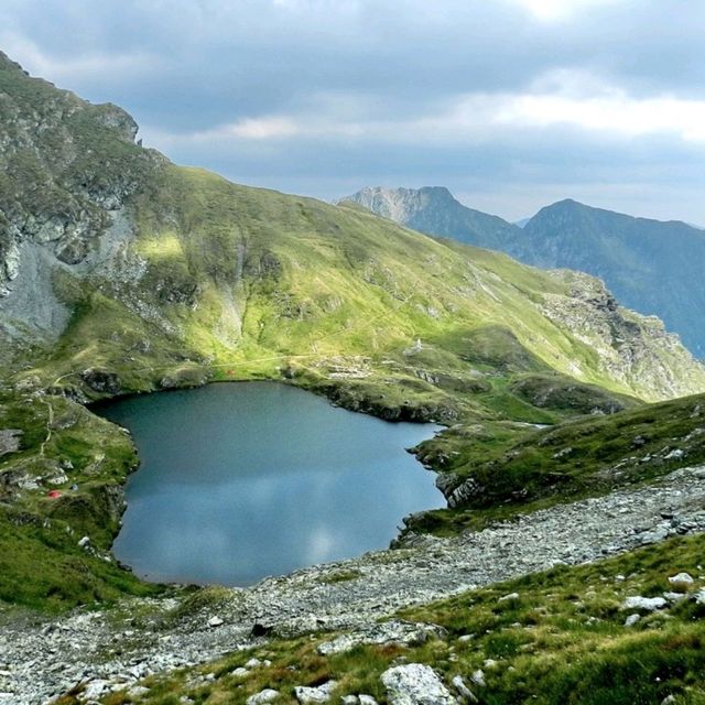 Capra Lake