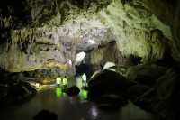 Tour Hang Rục Mòn ( Ruc Mon Cave 1 Adventure )